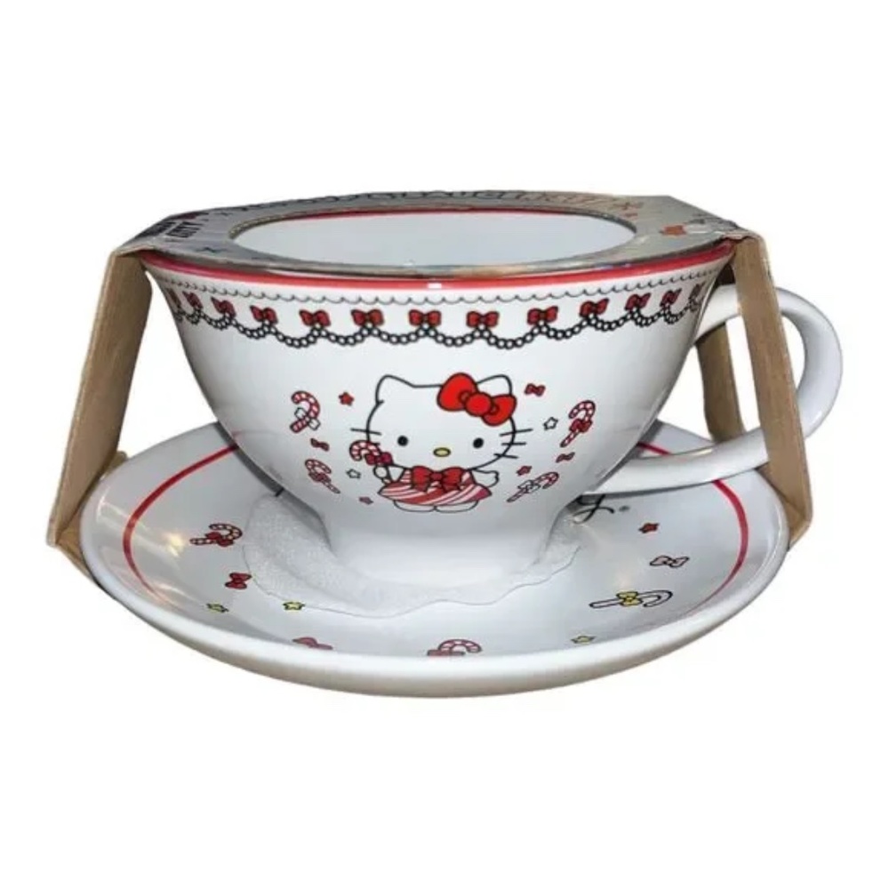 Hello Kitty Christmas Tea Cup & Saucer Set NWT